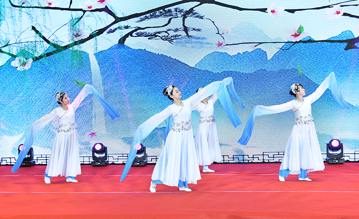 節(jié)目2.gif